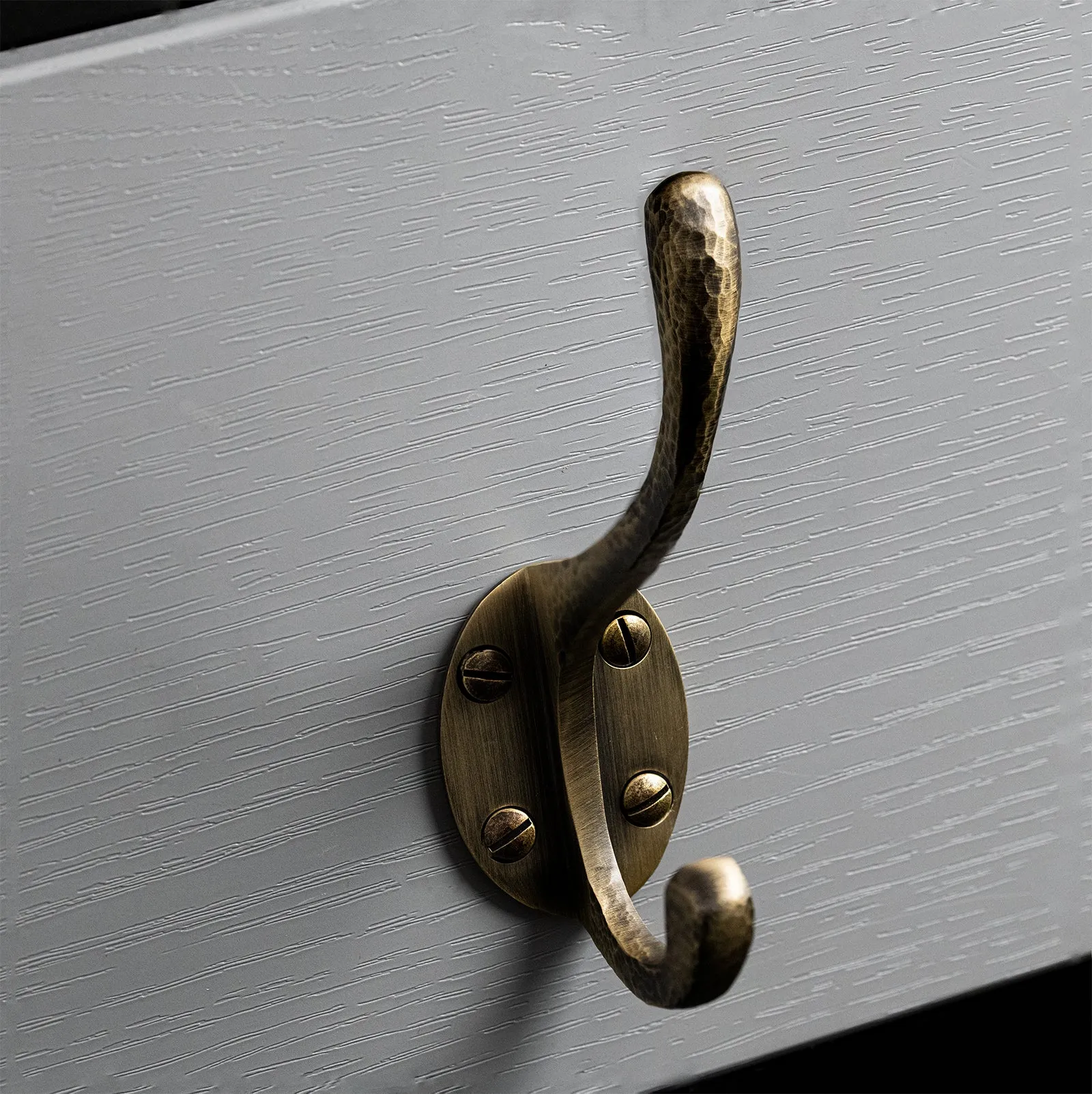 Hammered Classic Coat Hook