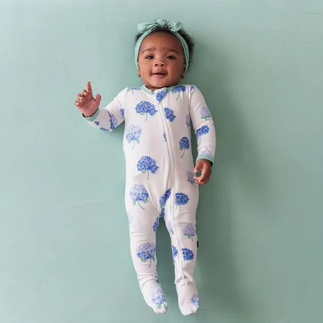 Kyte Baby Printed Zippered Footie in Hydrangea